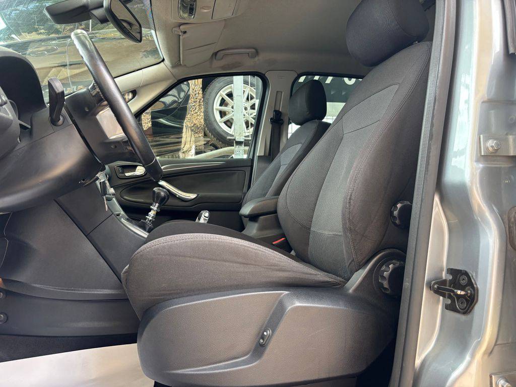 Ford S-Max 1.8TDCi/2007/7MÍST,2MAJ,SERVIS