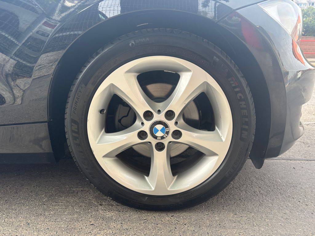 BMW 118 118i/2009/NOVÉ ROZVODY-TOP STAV