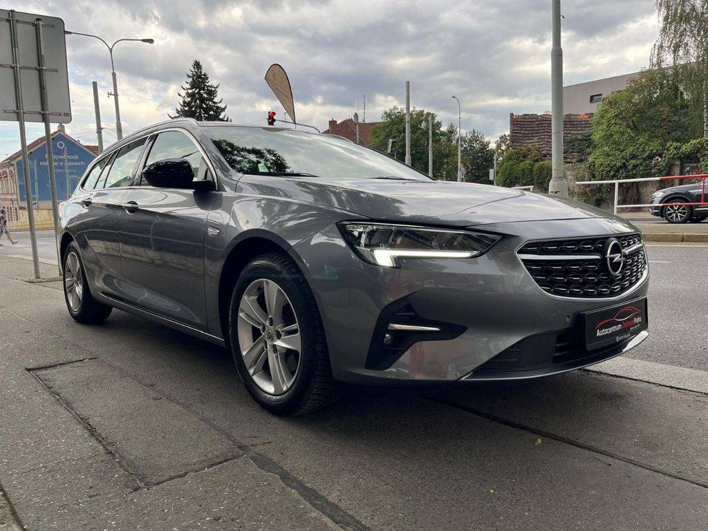 Opel Insignia 2.0CDTi/128KW/2021/SPORTS TOURER/1M-ZÁRUKA12MĚS