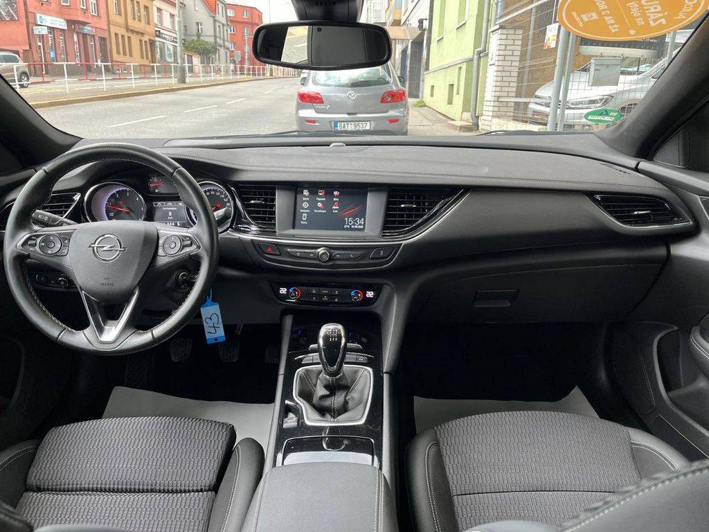 Opel Insignia 2.0CDTi/128KW/2021/SPORTS TOURER/1M-ZÁRUKA12MĚS