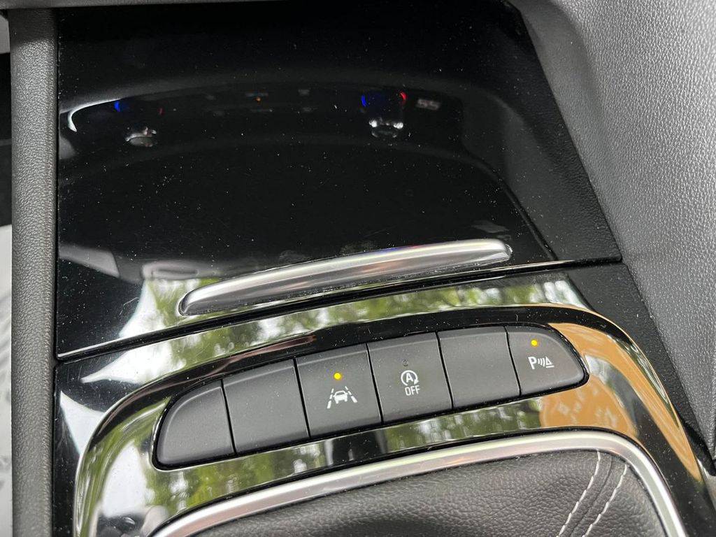 Opel Insignia 2.0CDTi/128KW/2022/SPORTS TOURER/1M-ZÁRUKA12MĚS