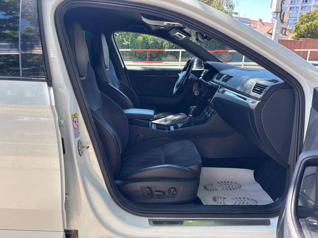 Škoda Superb 2.0TDI-SPORTLINE.4x4.AT.ZÁRUKA 12