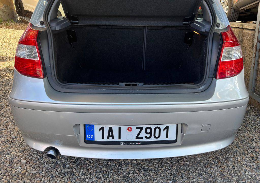 BMW 118 118i-95KW/2007/MAN6.TAŽNÉ.KLIMA