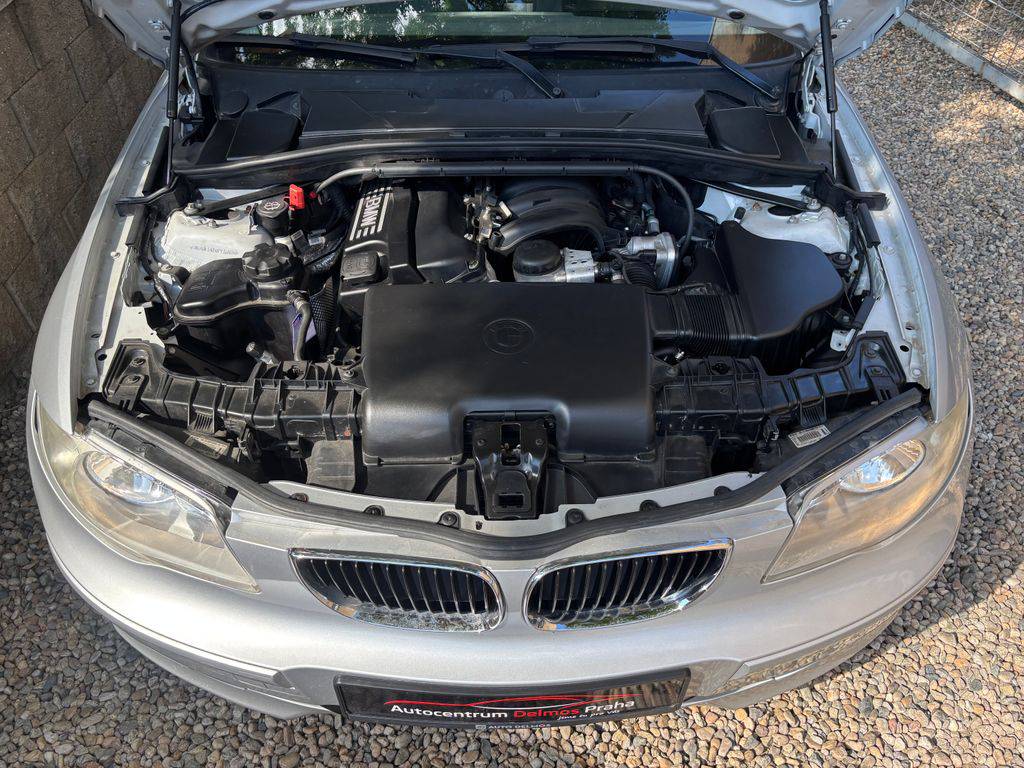 BMW 118 118i-95KW/2007/MAN6.TAŽNÉ.KLIMA