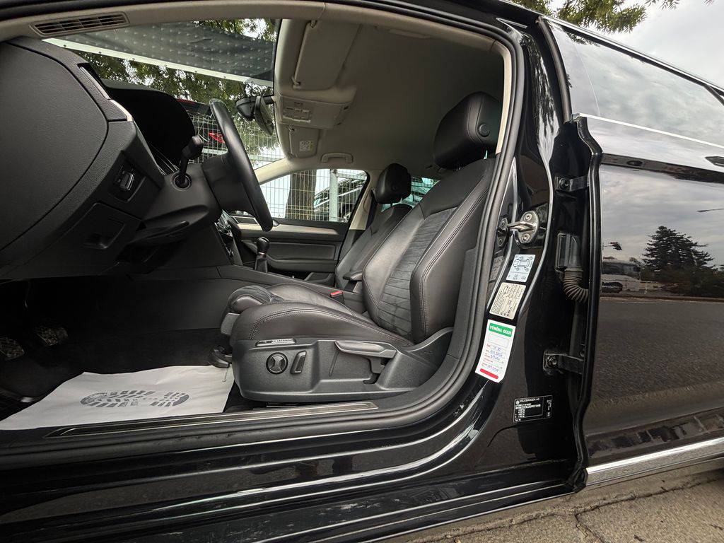 Volkswagen Passat 2.0TDI-140KW/HIGLINE-TAŽNÉ.MANUÁL