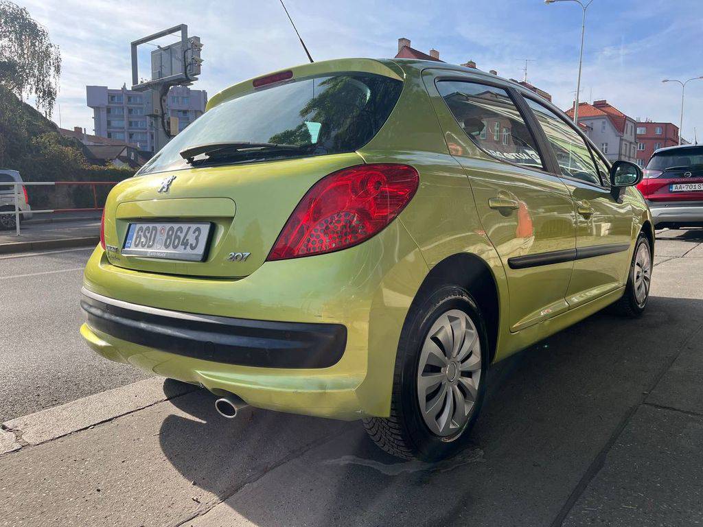 Peugeot 207 1.6i 80KW/2007/PANORAMA-KŮŽE