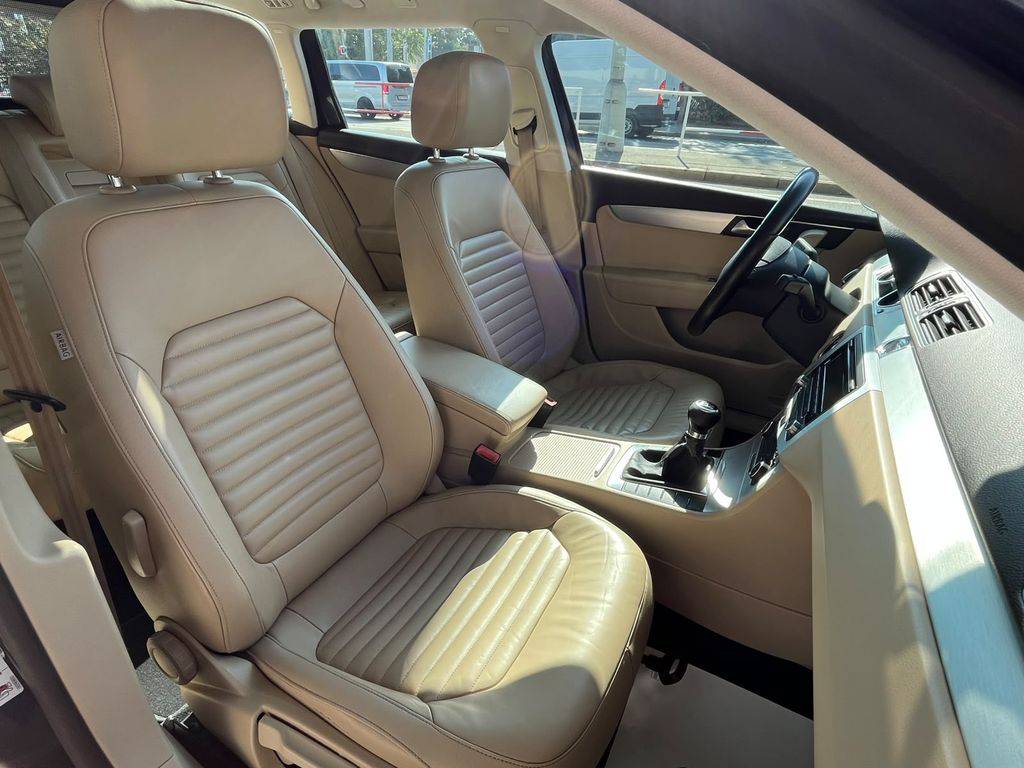 Volkswagen Passat 2.0TDi.4X4.MAN6.HIGHLINE.KŮŽE
