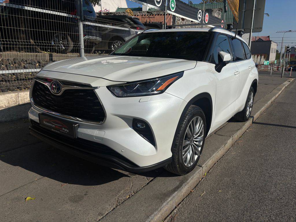 Toyota Highlander 2.5HEV e-CVT.CZ.DPH.PRESTIGE.1M-ZÁRUKA