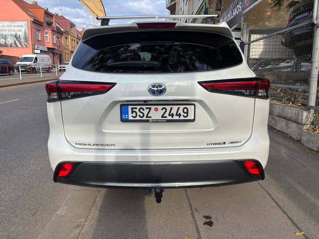 Toyota Highlander 2.5HEV e-CVT.CZ.DPH.PRESTIGE.1M-ZÁRUKA