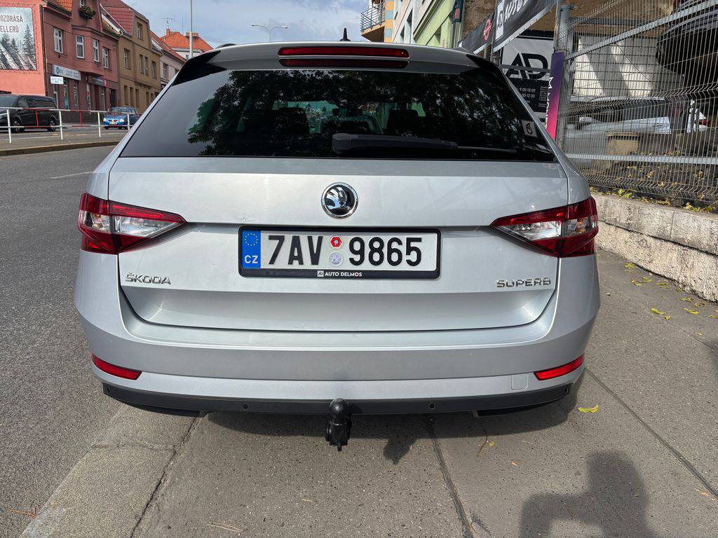 Škoda Superb 2.0TDI-110KW.DSG.TAŽNÉ-ZÁRUKA 12