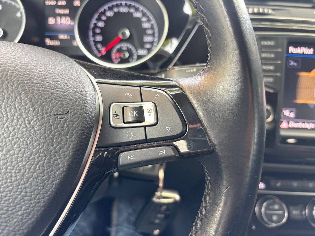 Volkswagen Touran 2.0TDi/2017/7MÍST.MAN6.110KW-Z