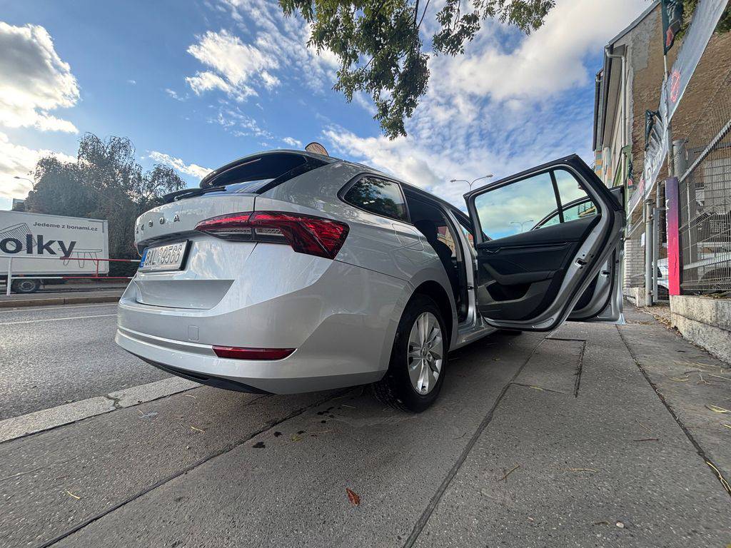 Škoda Octavia 2.0TDI/2021VIRTUAL.DPH.1MAJ.ZÁRUKA 12
