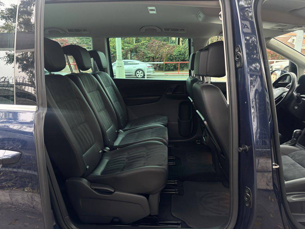 Volkswagen Sharan 2.0TDi/135kW/2017/DSG/Highline/ZÁRUKA