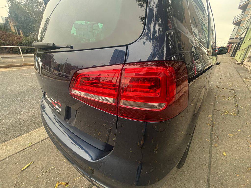Volkswagen Sharan 2.0TDi/135kW/2017/DSG/Highline/ZÁRUKA