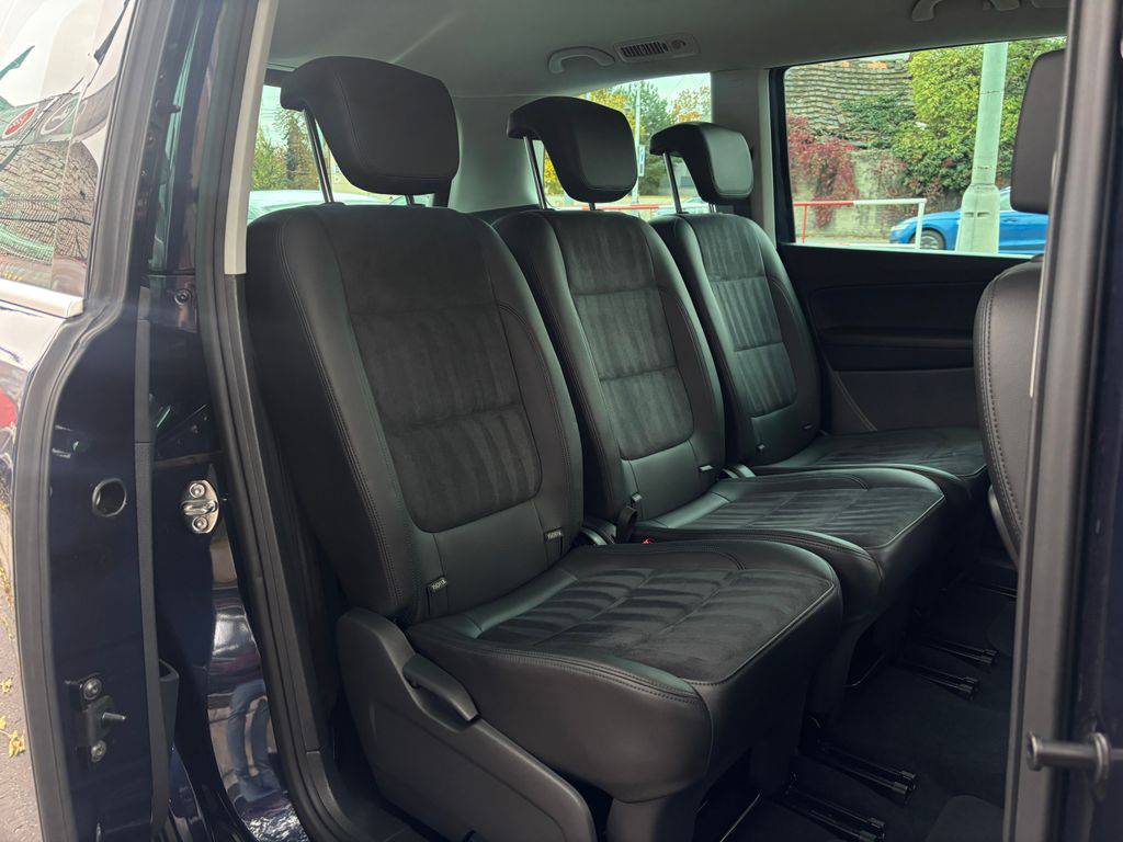 Volkswagen Sharan 2.0TDi/135kW/2017/DSG/Highline/ZÁRUKA