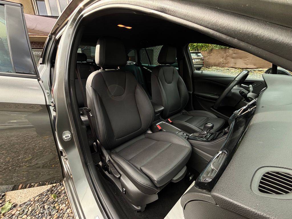 Opel Astra 1.5D/2022/AT.DPH.ZÁVADA MOTORU