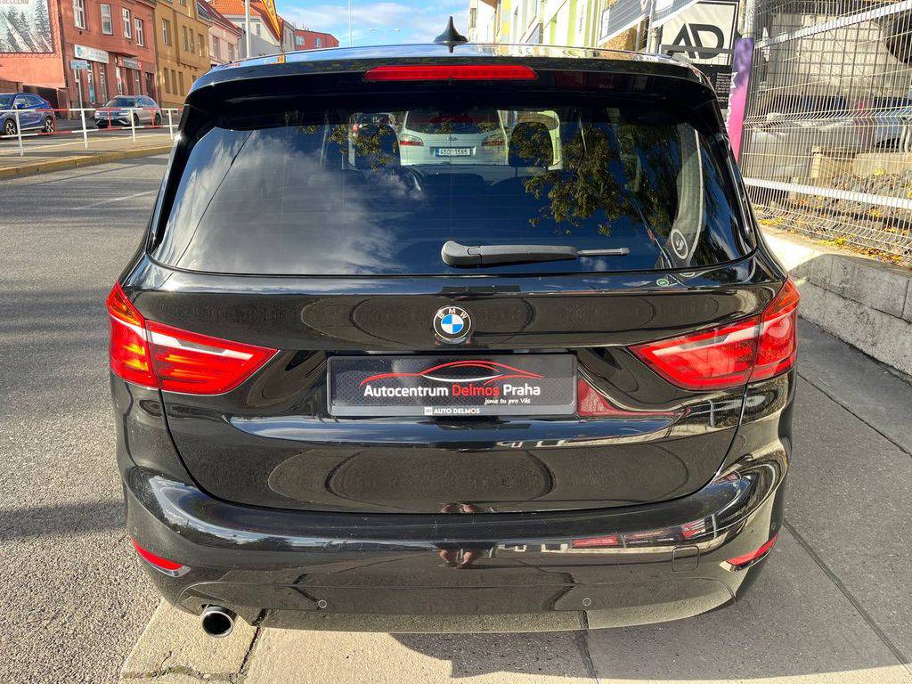 BMW 218 218d-110KW/2017/1MAJ-AT-SERVIS