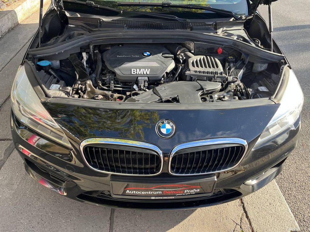 BMW 218 218d-110KW/2017/1MAJ-AT-SERVIS