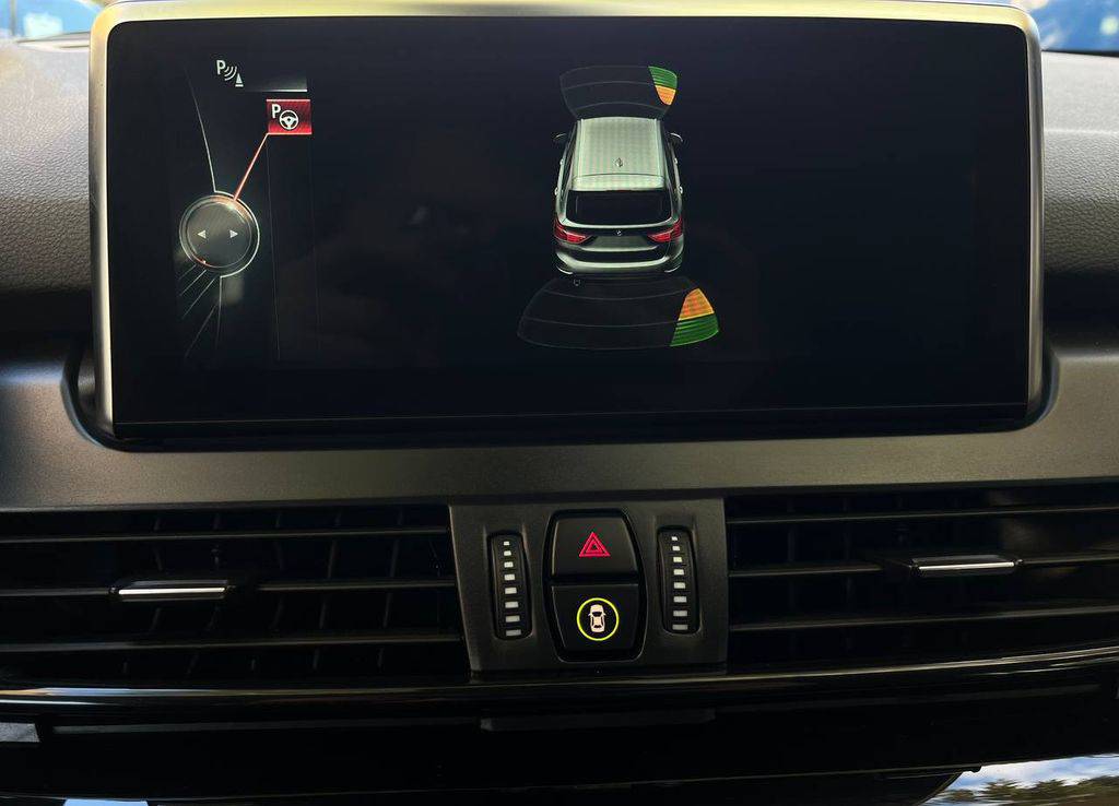 BMW 218 218d-110KW/2017/1MAJ-AT-SERVIS