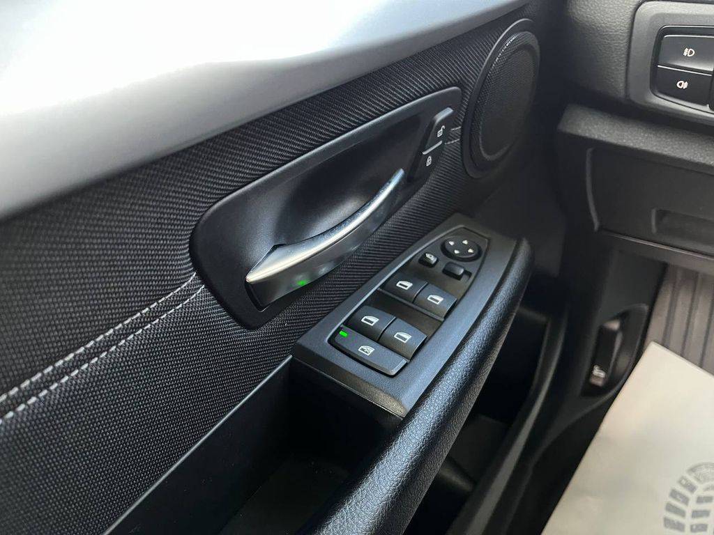 BMW 218 218d-110KW/2017/1MAJ-AT-SERVIS