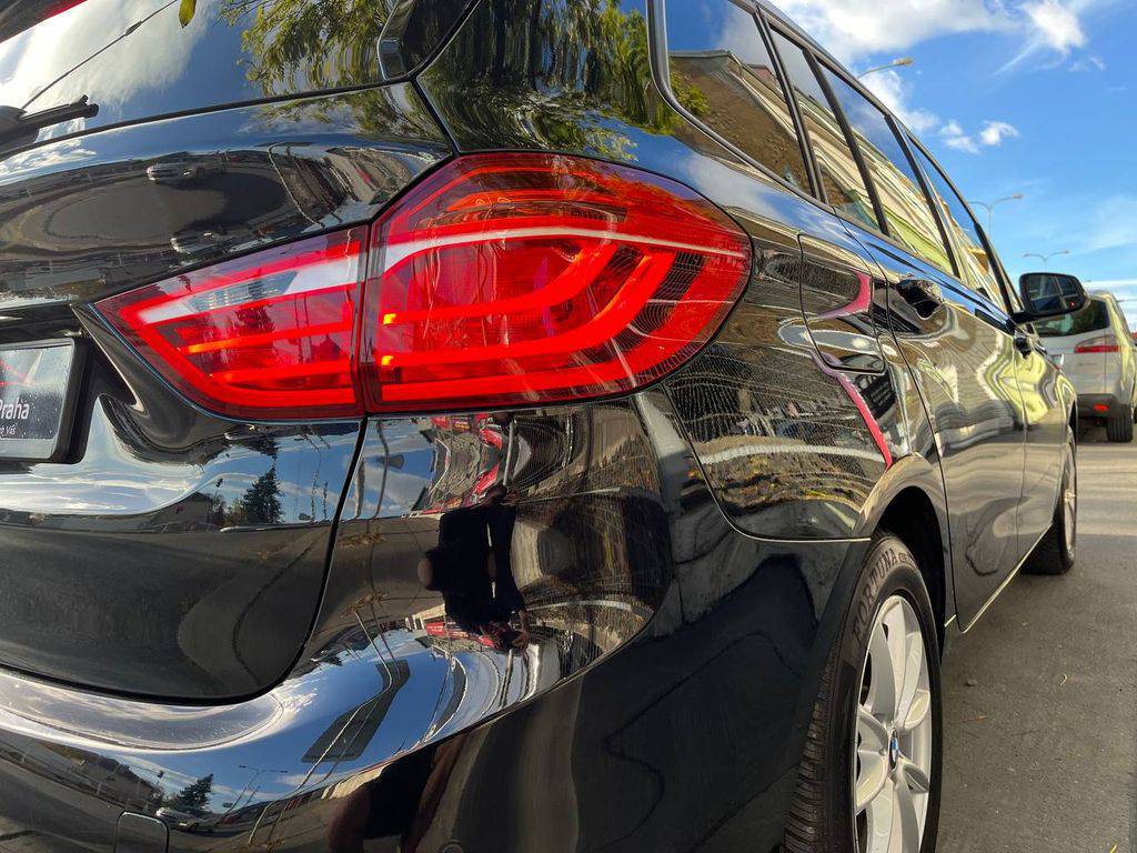 BMW 218 218d-110KW/2017/1MAJ-AT-SERVIS