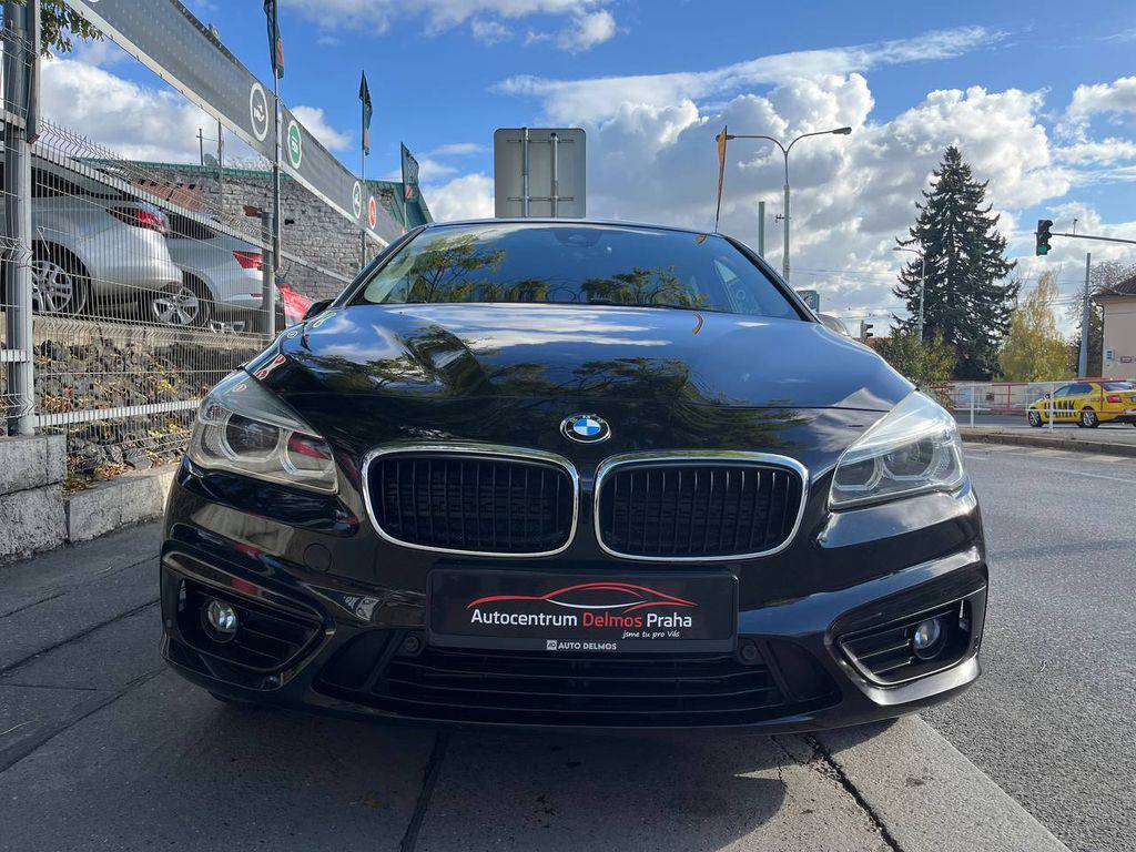 BMW 218 218d-110KW/2017/1MAJ-AT-SERVIS
