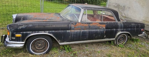 Mercedes-Benz 220 SE Coupé W111